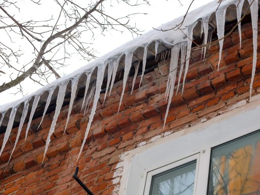 Что нужно делать 8 марта с сосульками, чтобы быть красивой и не одинокой?