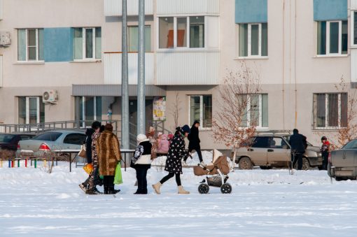 дети и взрослые