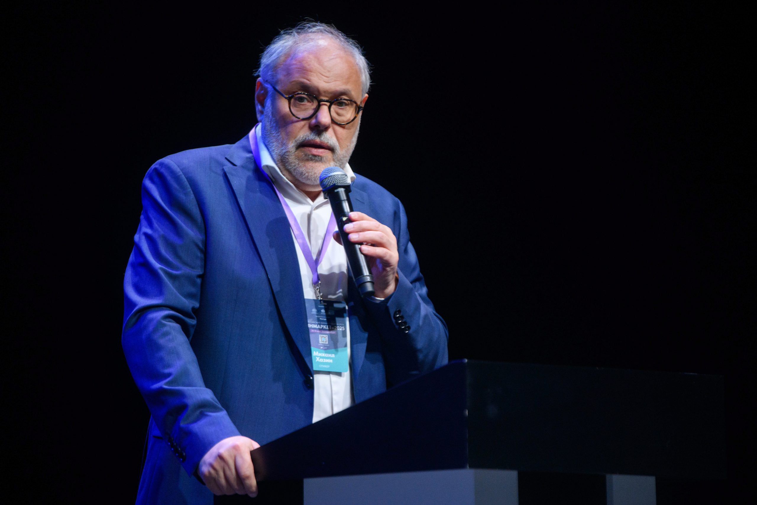 экономист Михаил Хазин