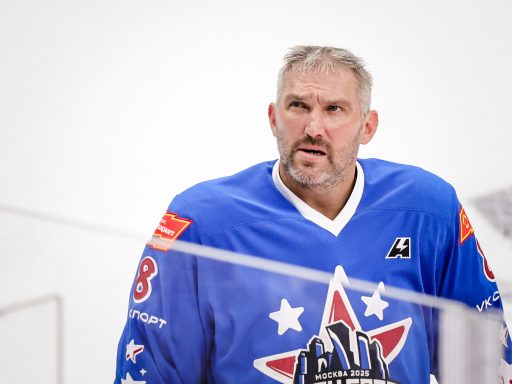 хоккеист Александр Овечкин