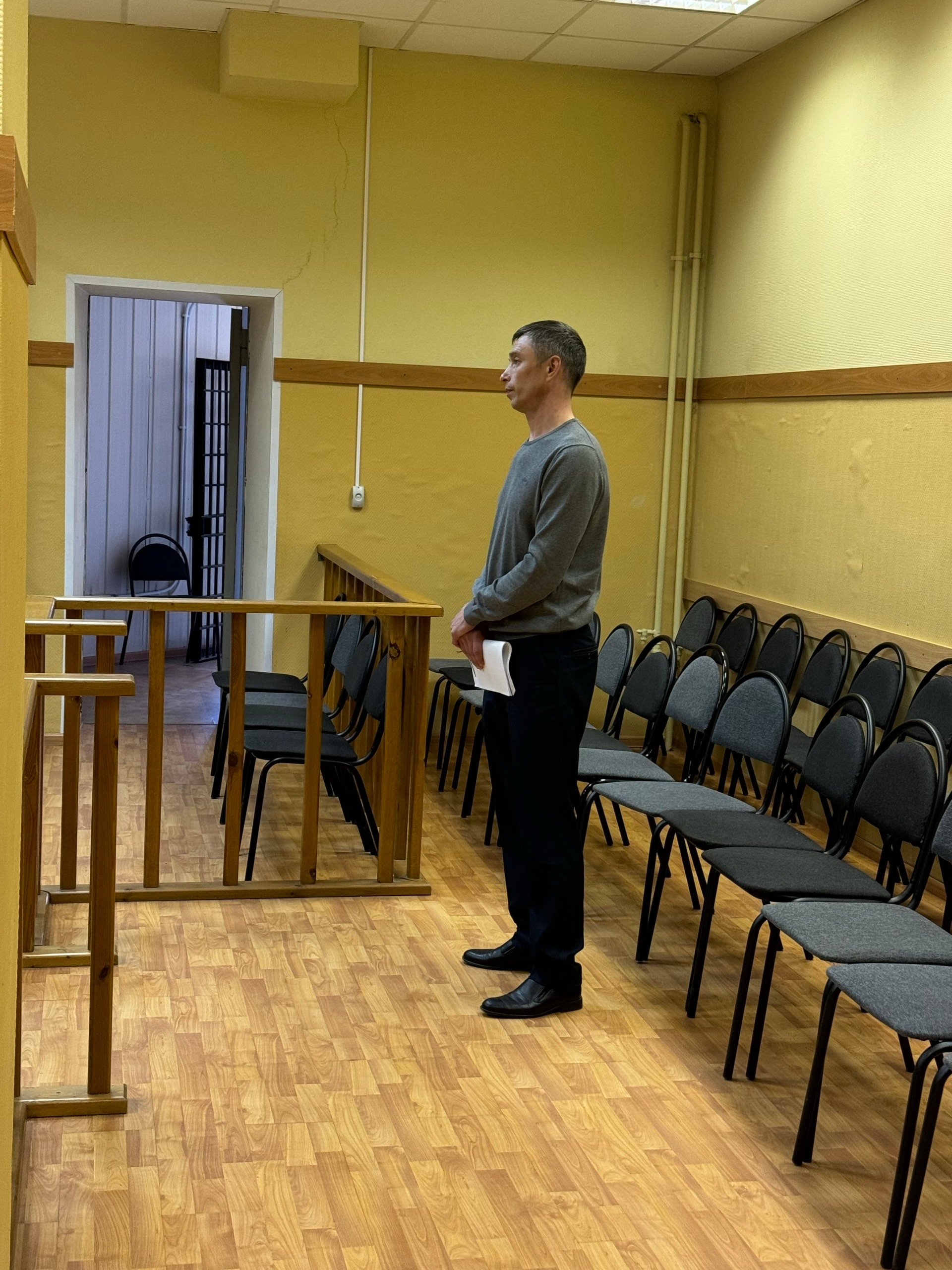 Житель Боровичей отомстил за ДТП: сжёг машину