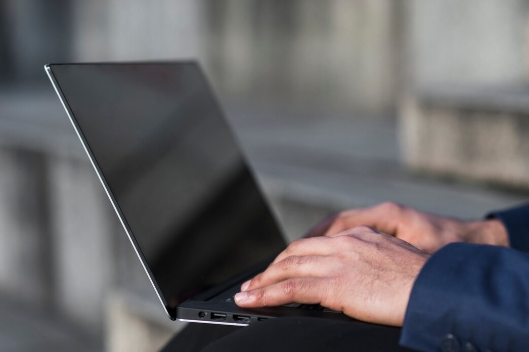 Пензяк под видом девушки шантажировал москвича интимными снимками