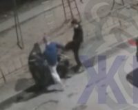 В Ярославле подростки избили мужчину.