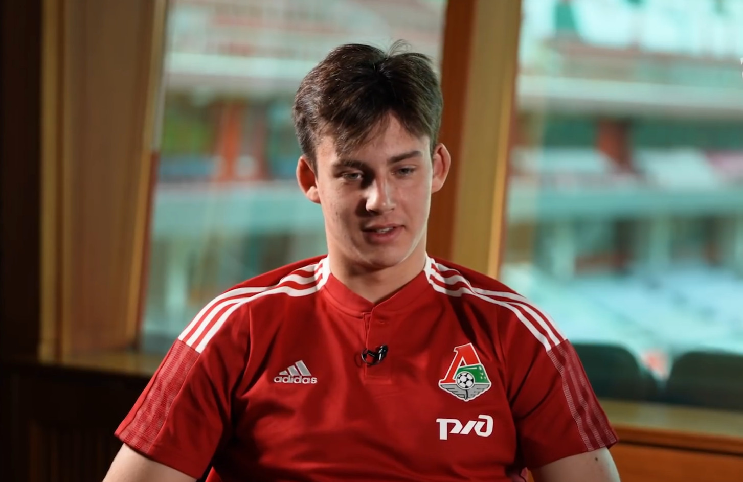 вратарь Даниил Худяков