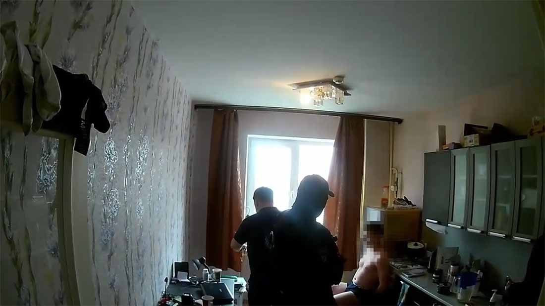 За публичную демонстрацию своего обнажённого тела новгородец приговорён к условному сроку