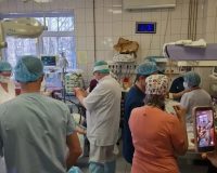 В Вербное воскресенье в России впервые родилась однояйцевая четверня