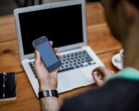 Пензяк отправил интимные фотографии незнакомцу с женским именем