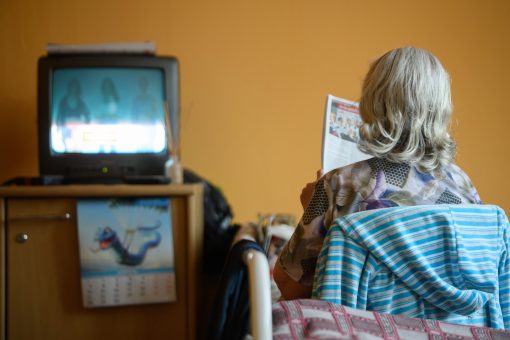 Звезд турецких сериалов Бурака Дениза и Ханде Эрчел проверяют на наркотики