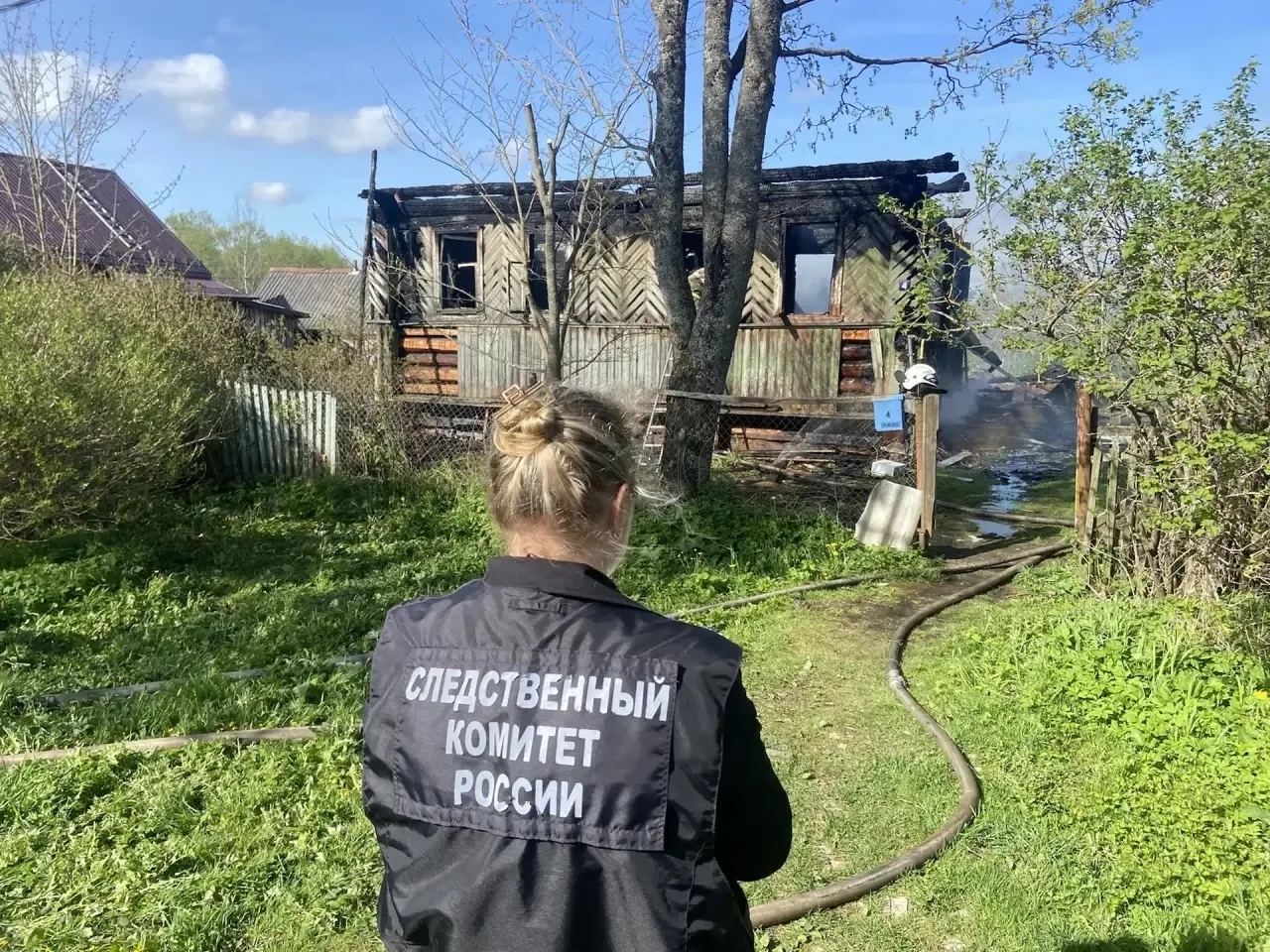 В сгоревшем в Малой Вишере доме обнаружена погибшая девяностолетняя старушка