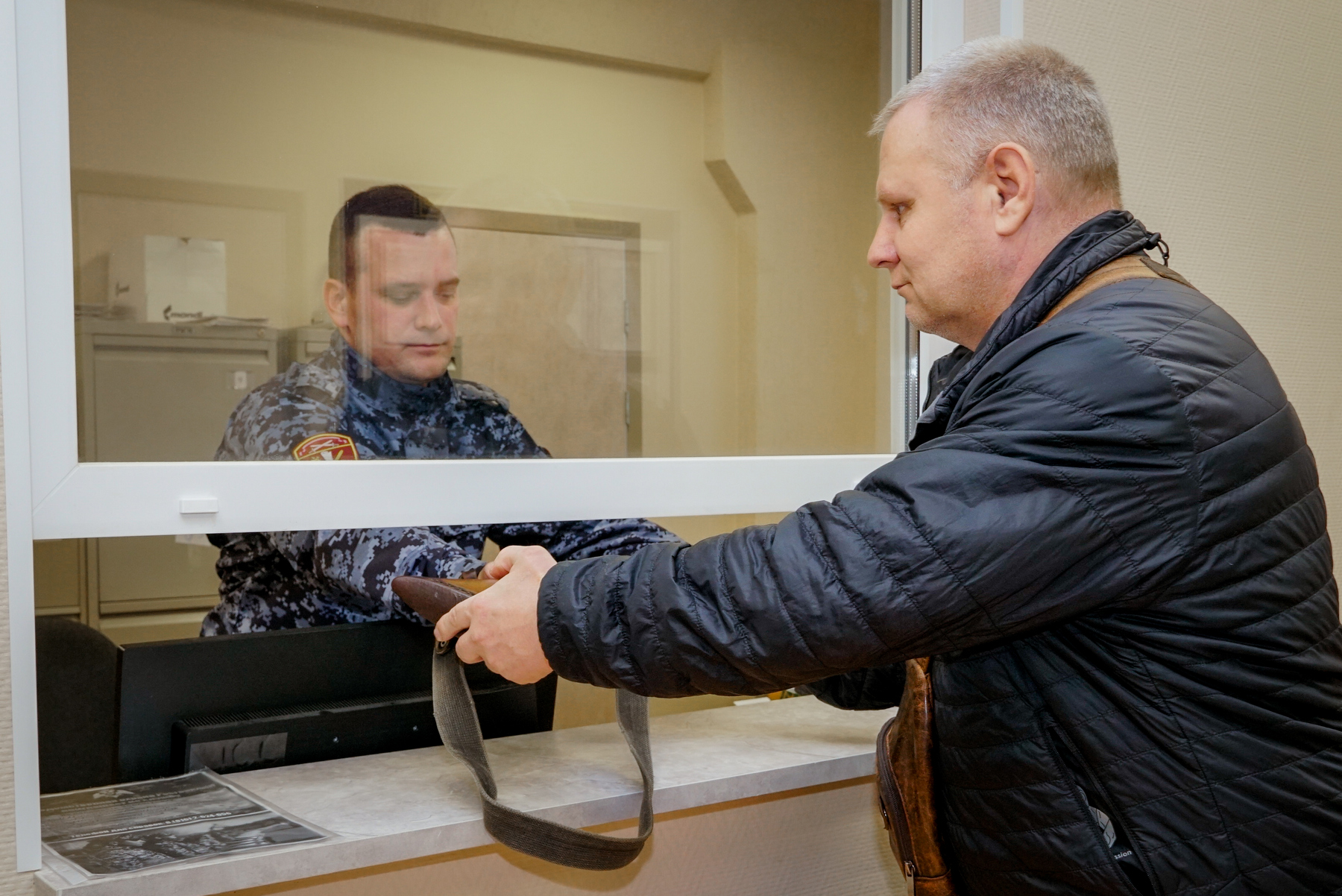 У меня возьмут оружие для СВО?