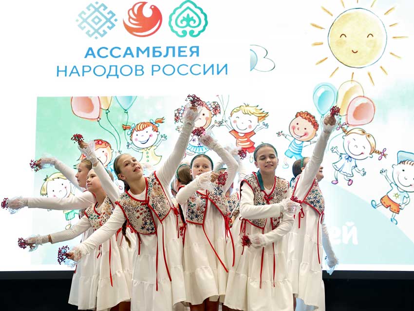 Разные национальности – одна страна, один народ