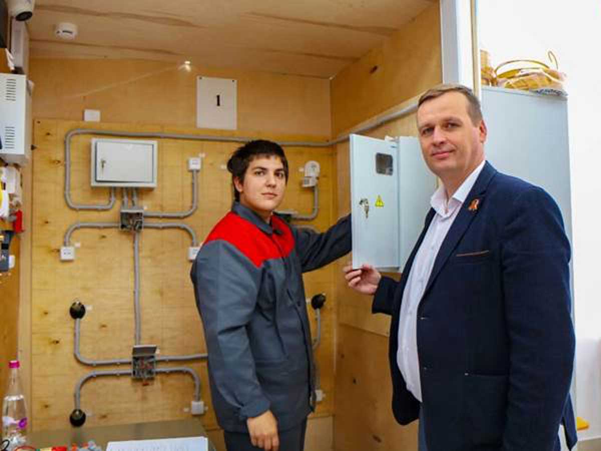 Специалисты «Орелэнерго» провели демонстрационный экзамен для будущих энергетиков