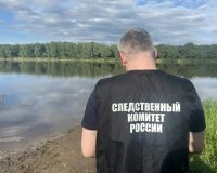 Водяной собирает улов в Новгородской области