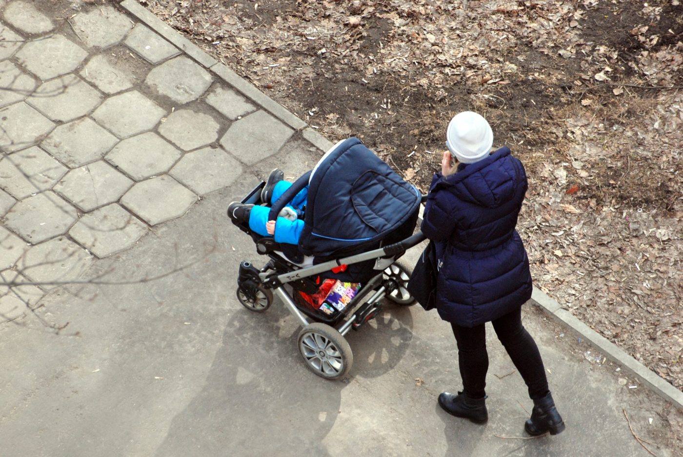 Женщина с ребенком