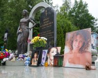 Отец Жанны Фриске лишил ее сына Платона квартиры из-за Дмитрия Шепелева