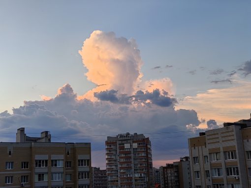 Центральной России и Черноземью в июле грозят сильные ливни и смерчи