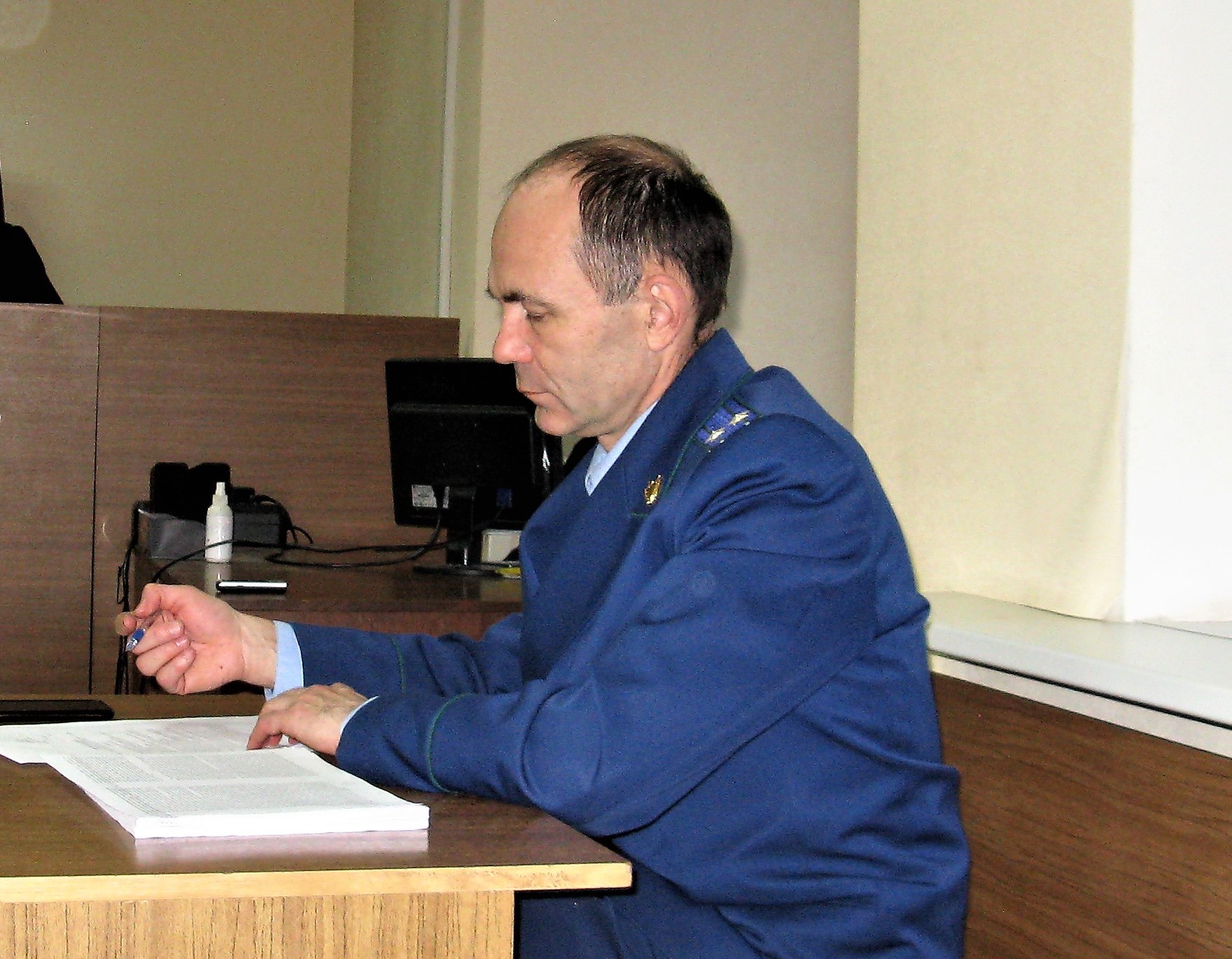 «Если взяла нож, – бей!» – необдуманно сказал новгородец в разгар ссоры с женщиной