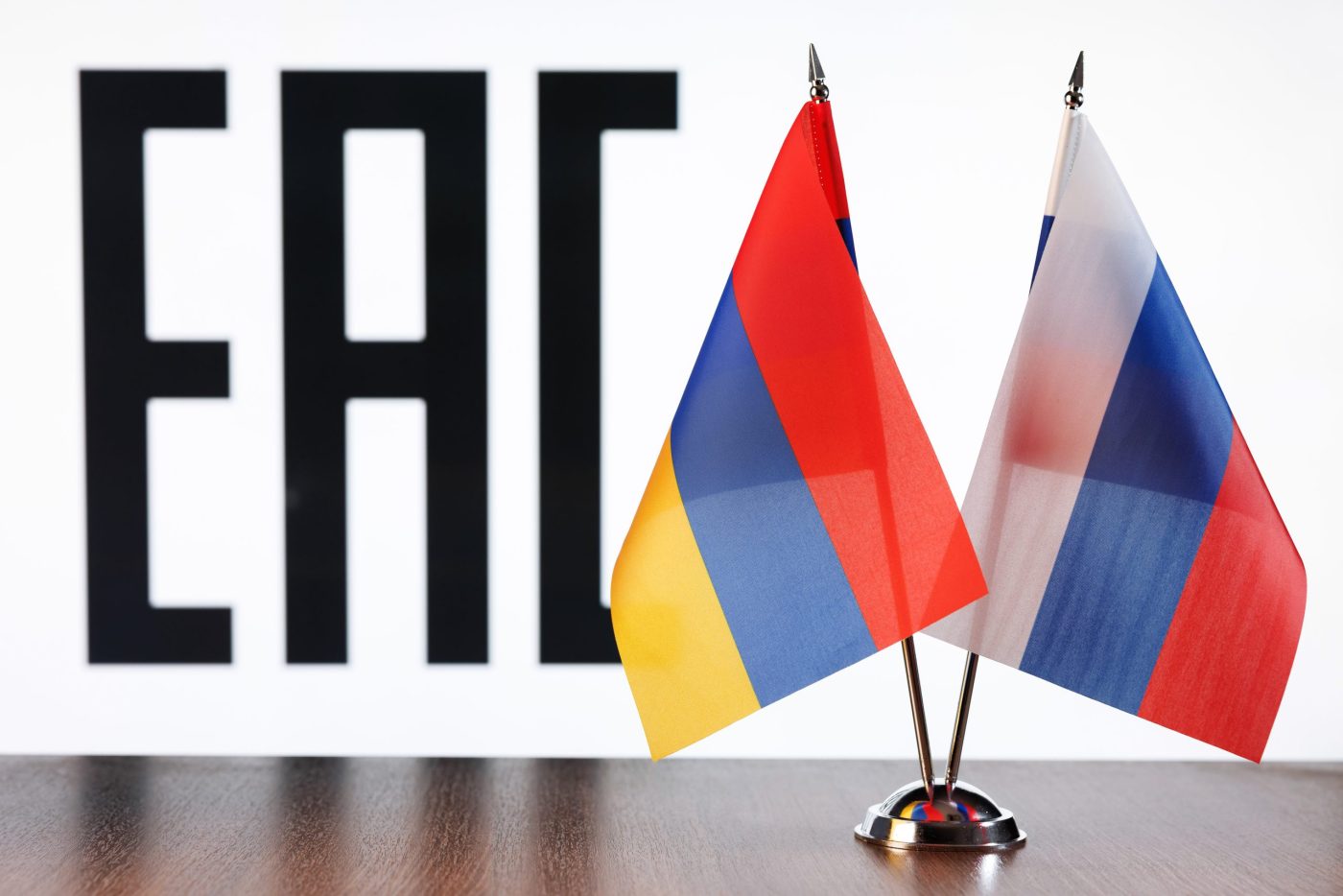 Россия и Армения, флаги
