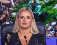 Певицу Анна Семенович и ее жениха выпроводили из дорогого ресторана в Венеции