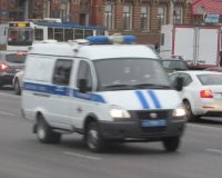 Женщина хотела сжечь машину соперницы у бара в Комсомольске