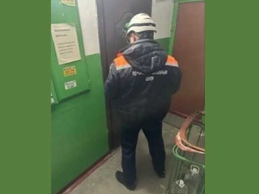 Пензяк сломал ногу, и сутки лежал в квартире, не дотянувшись до телефона