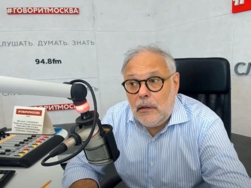 экономист Михаил Хазин