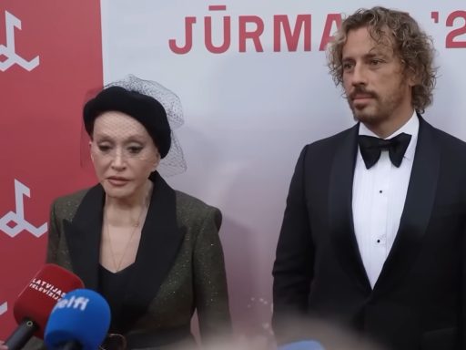 Пугачева с мужем в Юрмале в 2026 году
