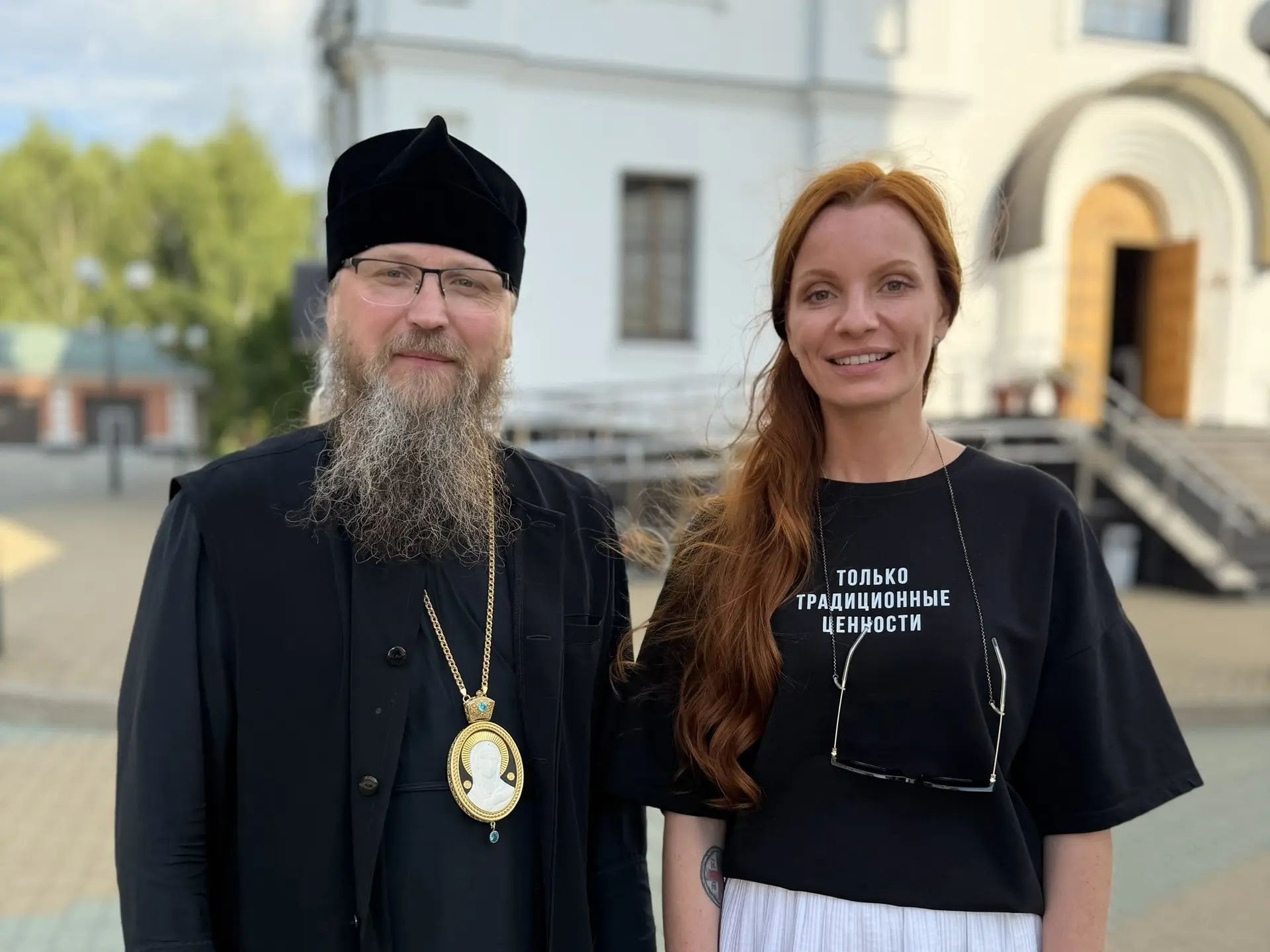 В праздник Успения Пресвятой Богородицы Череповец посетила известная телеведущая и общественный деятель Наталья Москвитина.