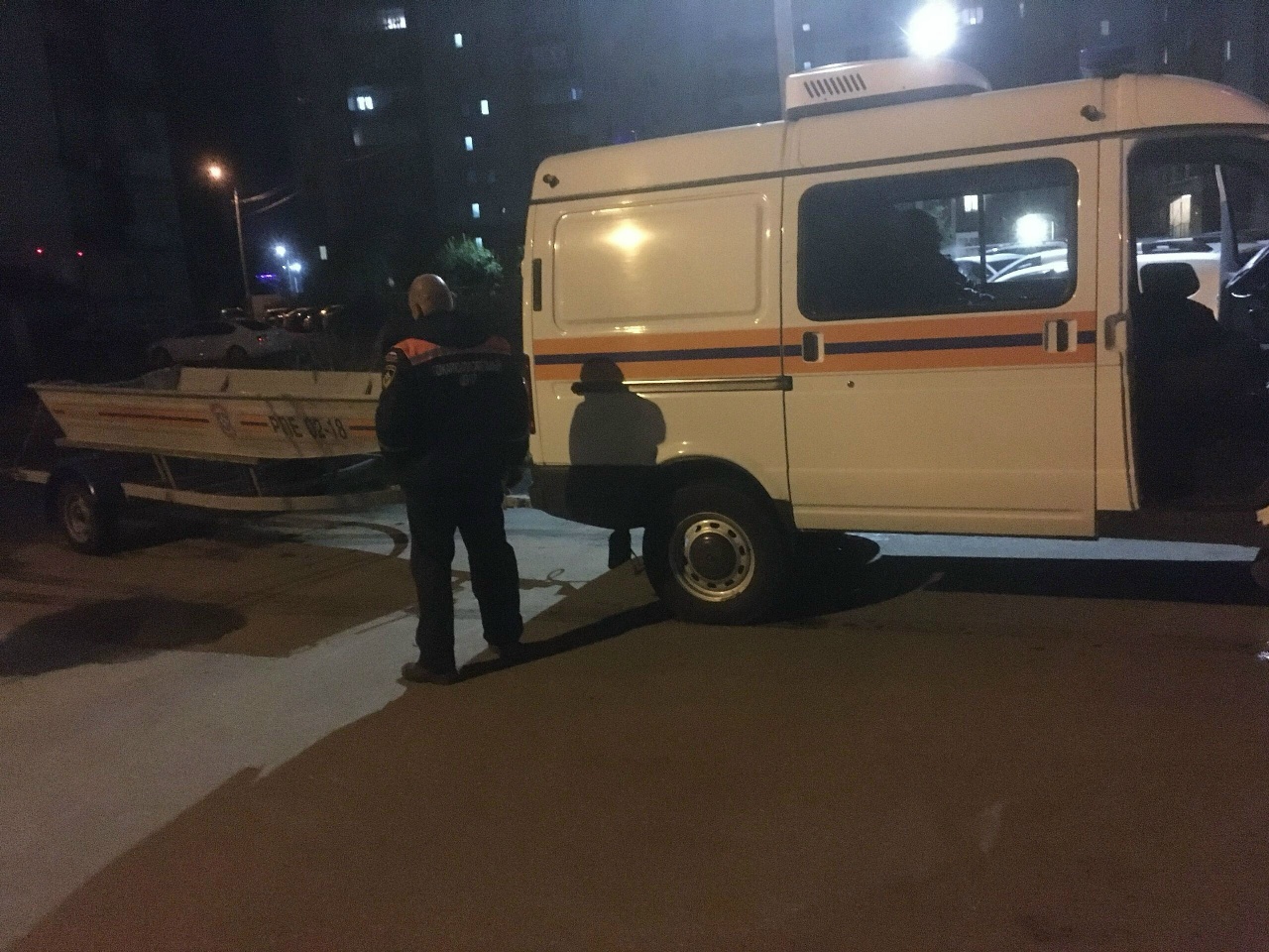 Пензенские спасатели нашли двух заблудившихся на берегу реки подростков