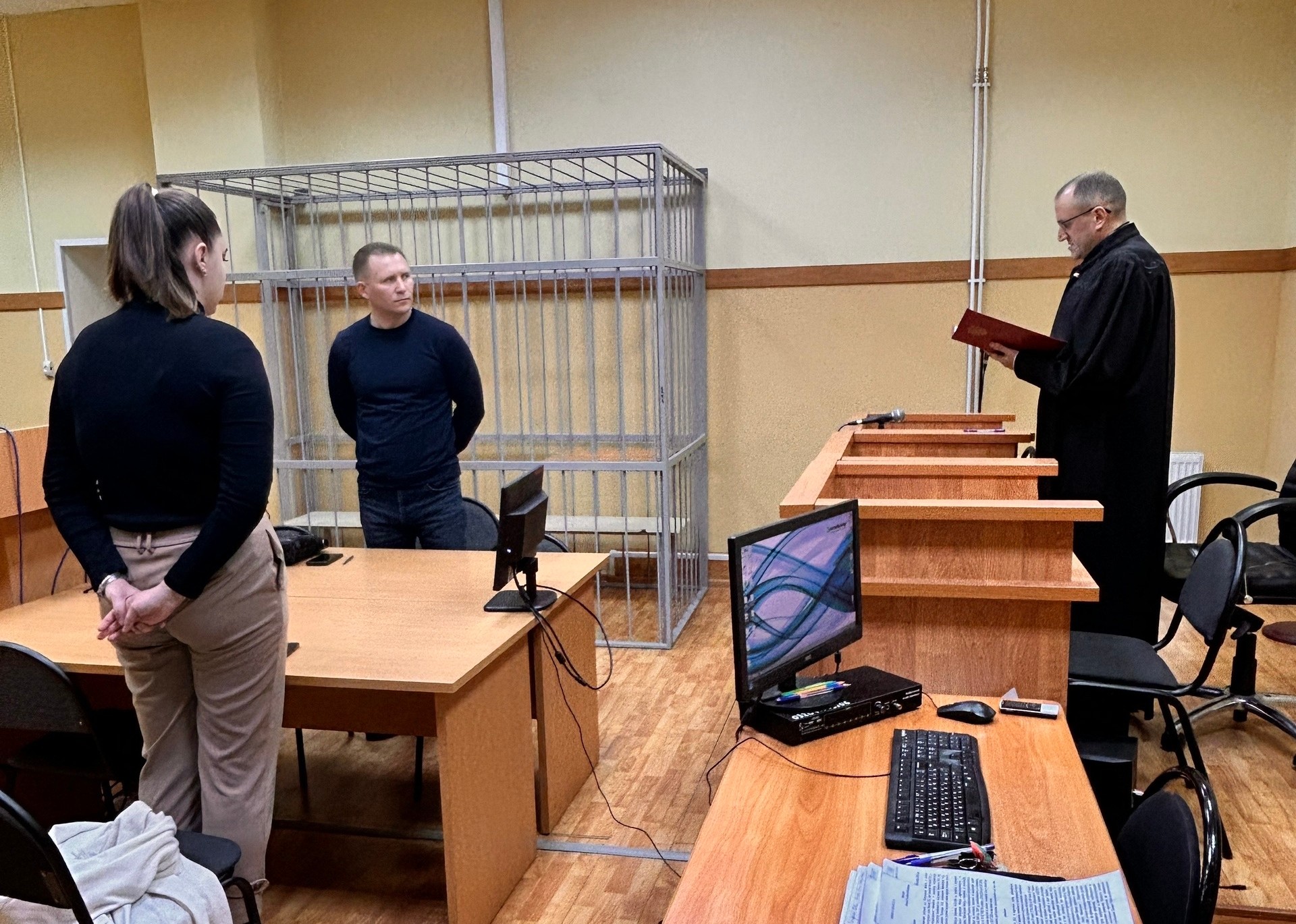 В Боровичах сбежавший с места ДТП со смертельным исходом водитель приговорён к реальному сроку